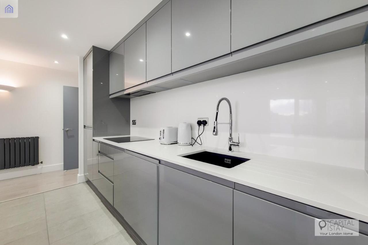 Apartament Free Parking - Stylish Three Bedroom By Excel Londra